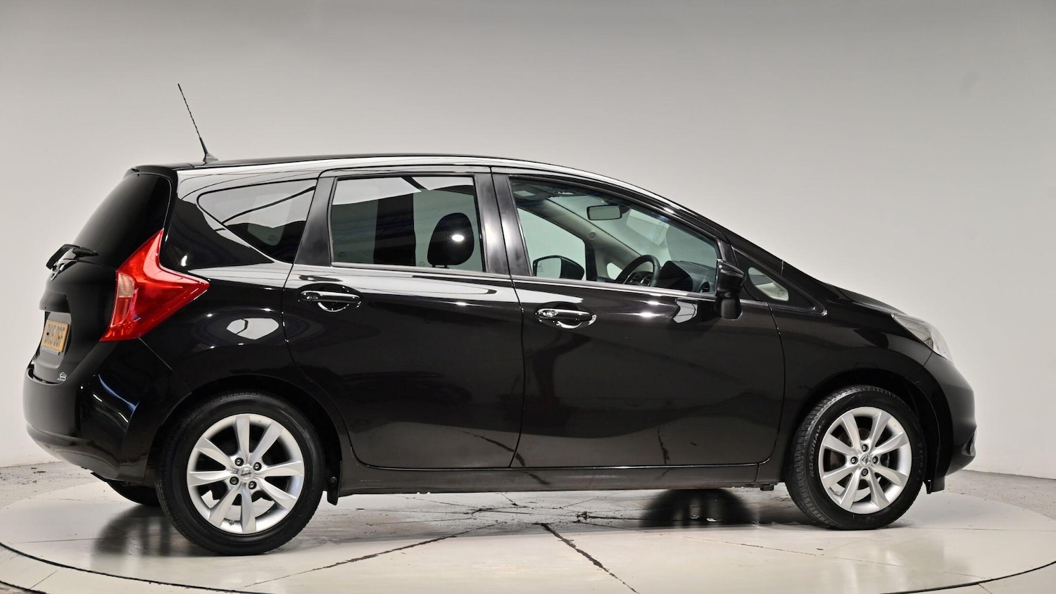 Used Nissan Note 2015 for sale - 76886377: Photo 36