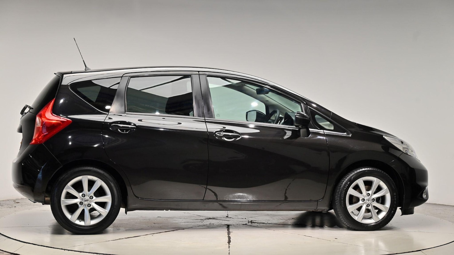 Used Nissan Note 2015 for sale - 76886377: Photo 37