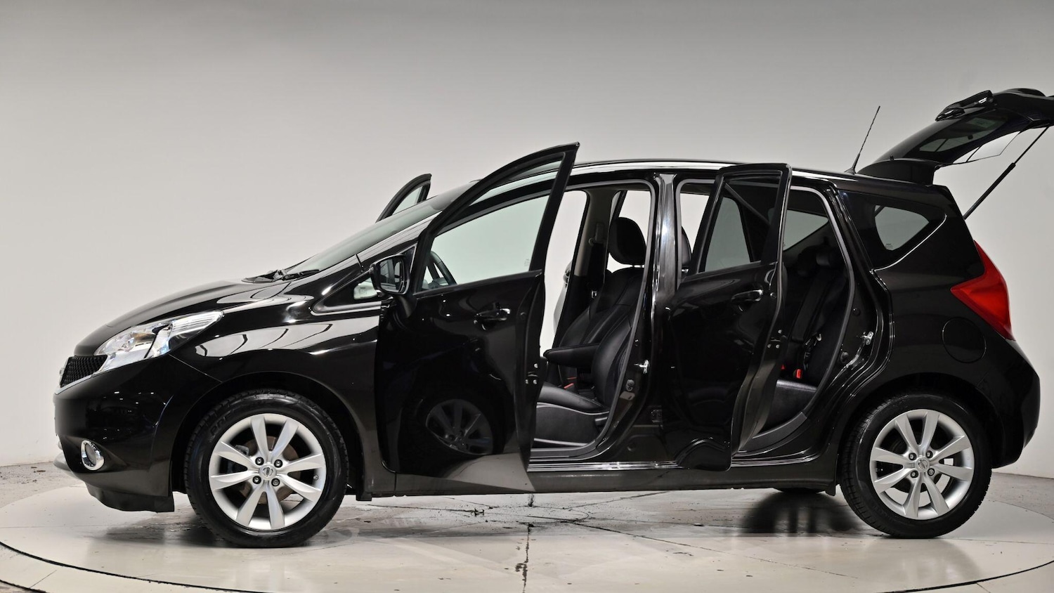 Used Nissan Note 2015 for sale - 76886377: Photo 55