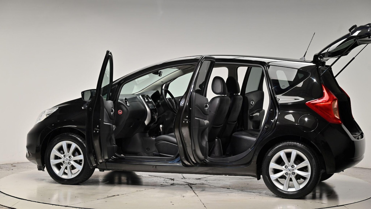 Used Nissan Note 2015 for sale - 76886377: Photo 58