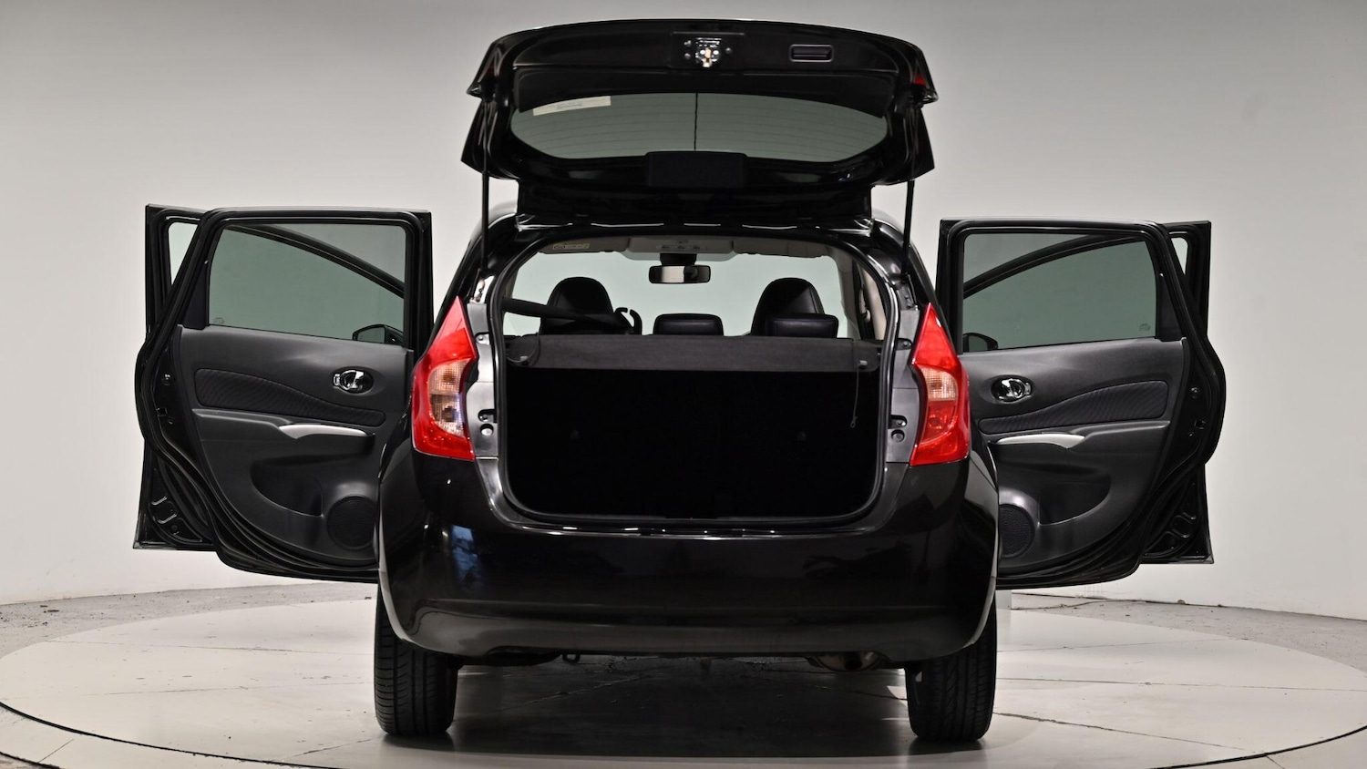 Used Nissan Note 2015 for sale - 76886377: Photo 65