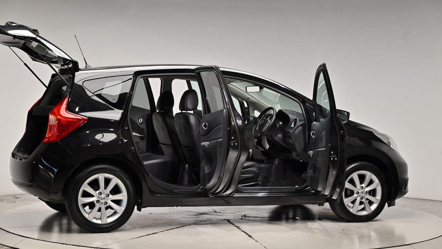 Used Nissan Note 2015 for sale - 76886377: Photo 72