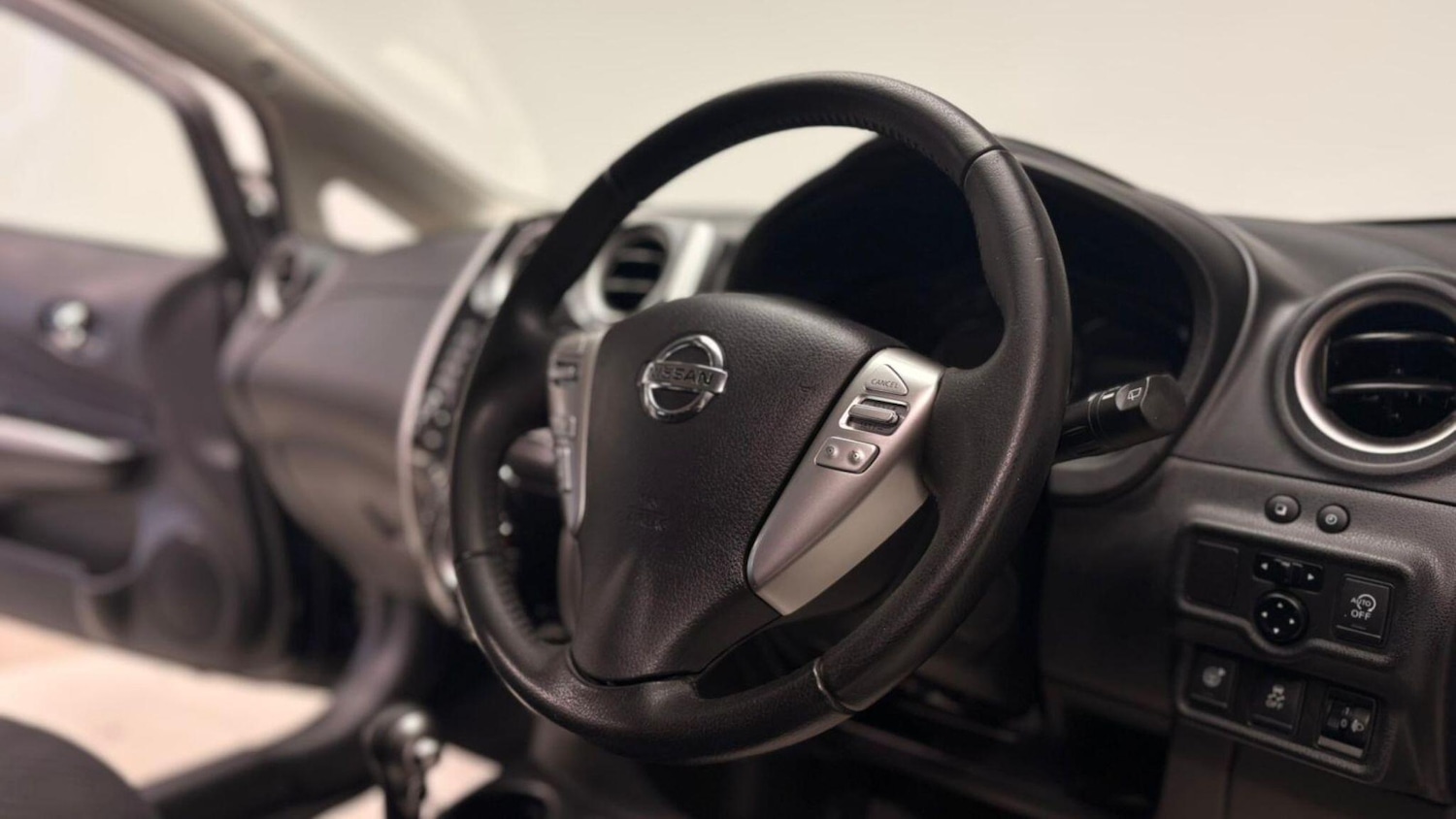 Used Nissan Note 2015 for sale - 76886377: Photo 89