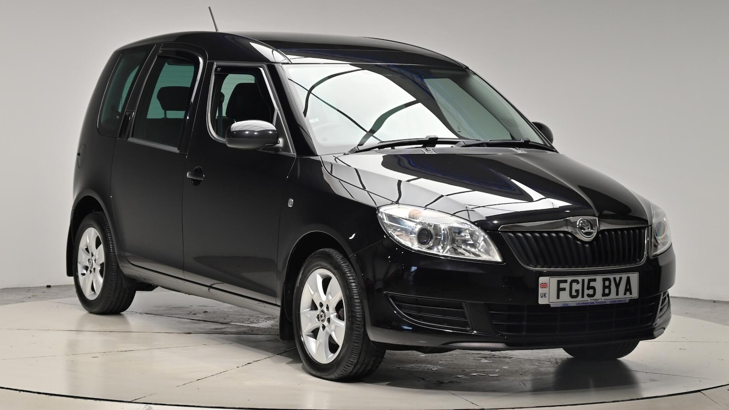 Used Skoda Roomster 2015 for sale - 76512758: Photo 1