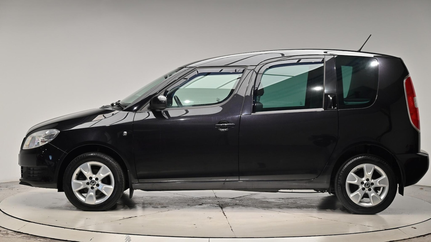 Used Skoda Roomster 2015 for sale - 76512758: Photo 20