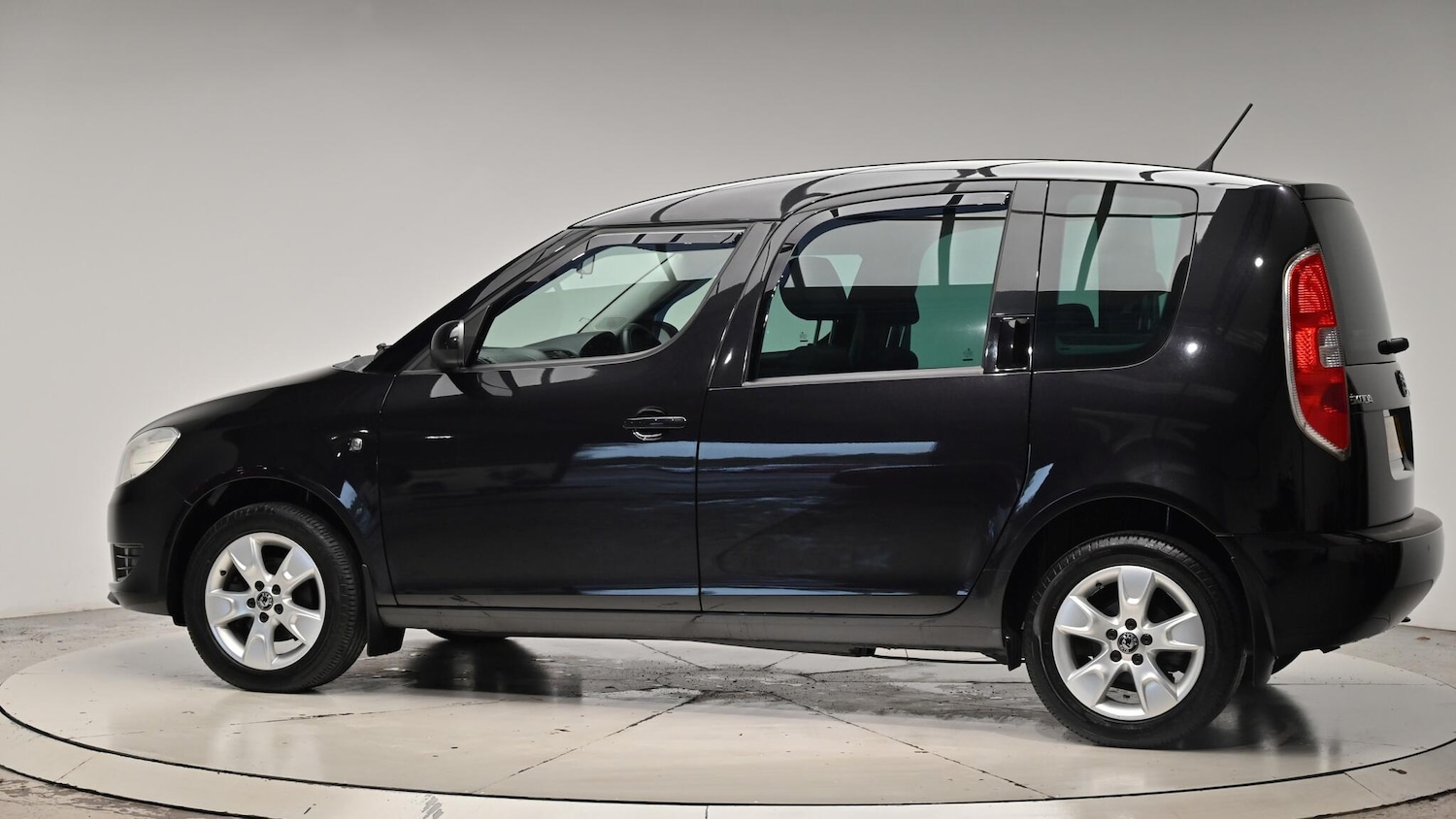 Used Skoda Roomster 2015 for sale - 76512758: Photo 22