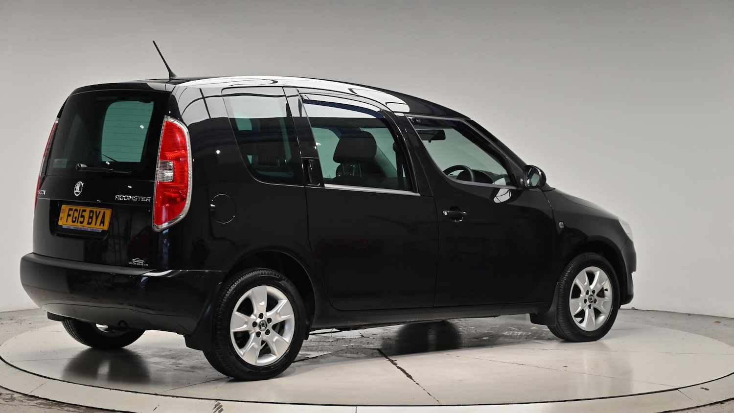 Used Skoda Roomster 2015 for sale - 76512758: Photo 34