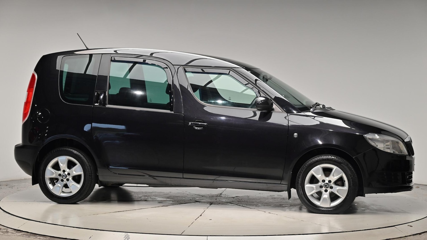 Used Skoda Roomster 2015 for sale - 76512758: Photo 39