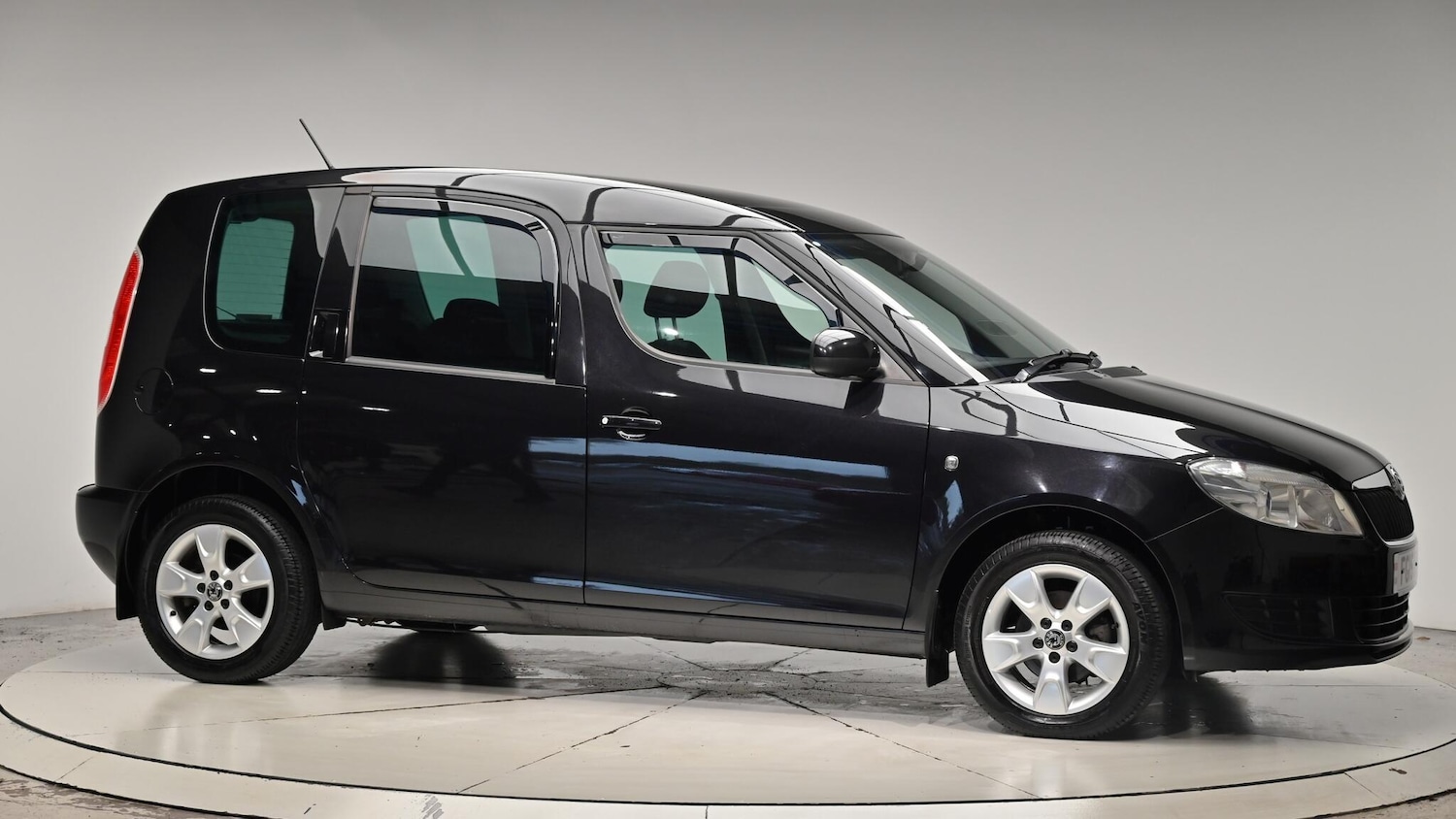 Used Skoda Roomster 2015 for sale - 76512758: Photo 40