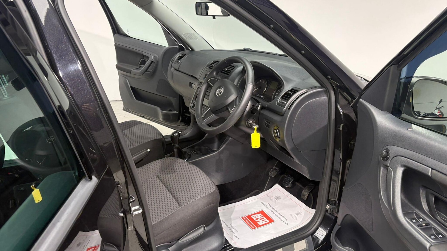 Used Skoda Roomster 2015 for sale - 76512758: Photo 79