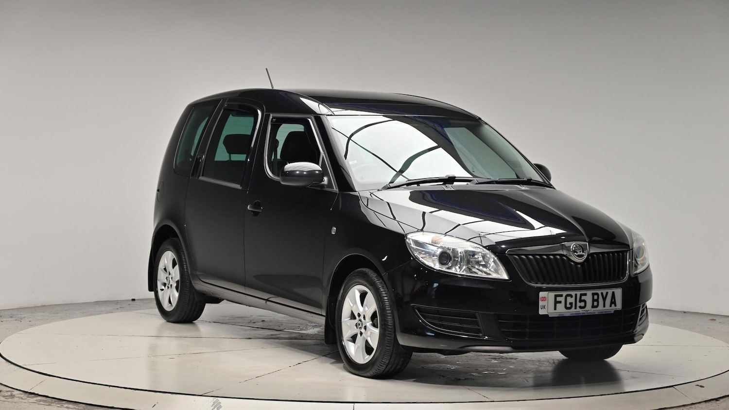 Used Skoda Roomster 2015 for sale - 76512758: Photo 8