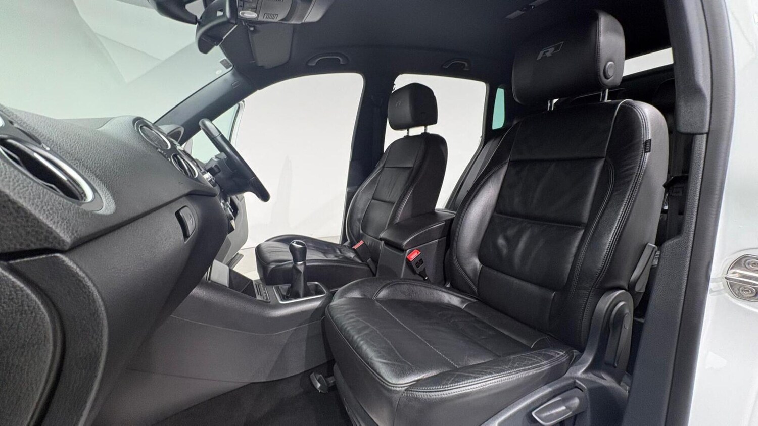 Used Volkswagen Tiguan 2015 for sale - 76613185: Photo 83