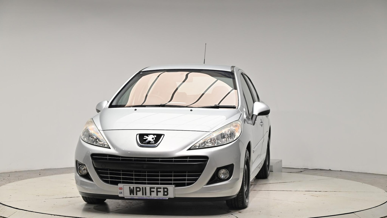 Used Peugeot 207 2011 for sale - 76701929: Photo 12