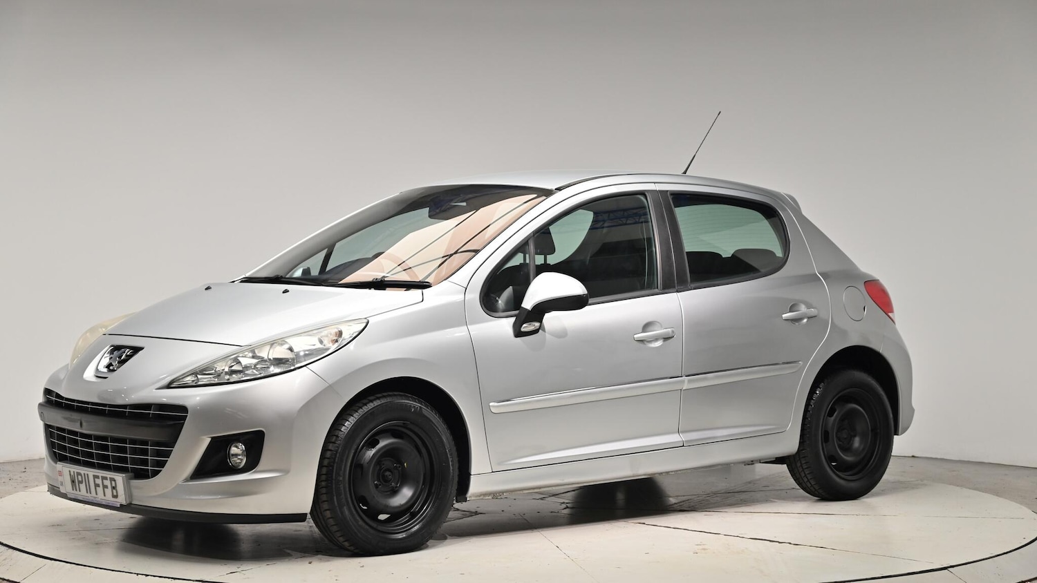 Used Peugeot 207 2011 for sale - 76701929: Photo 16