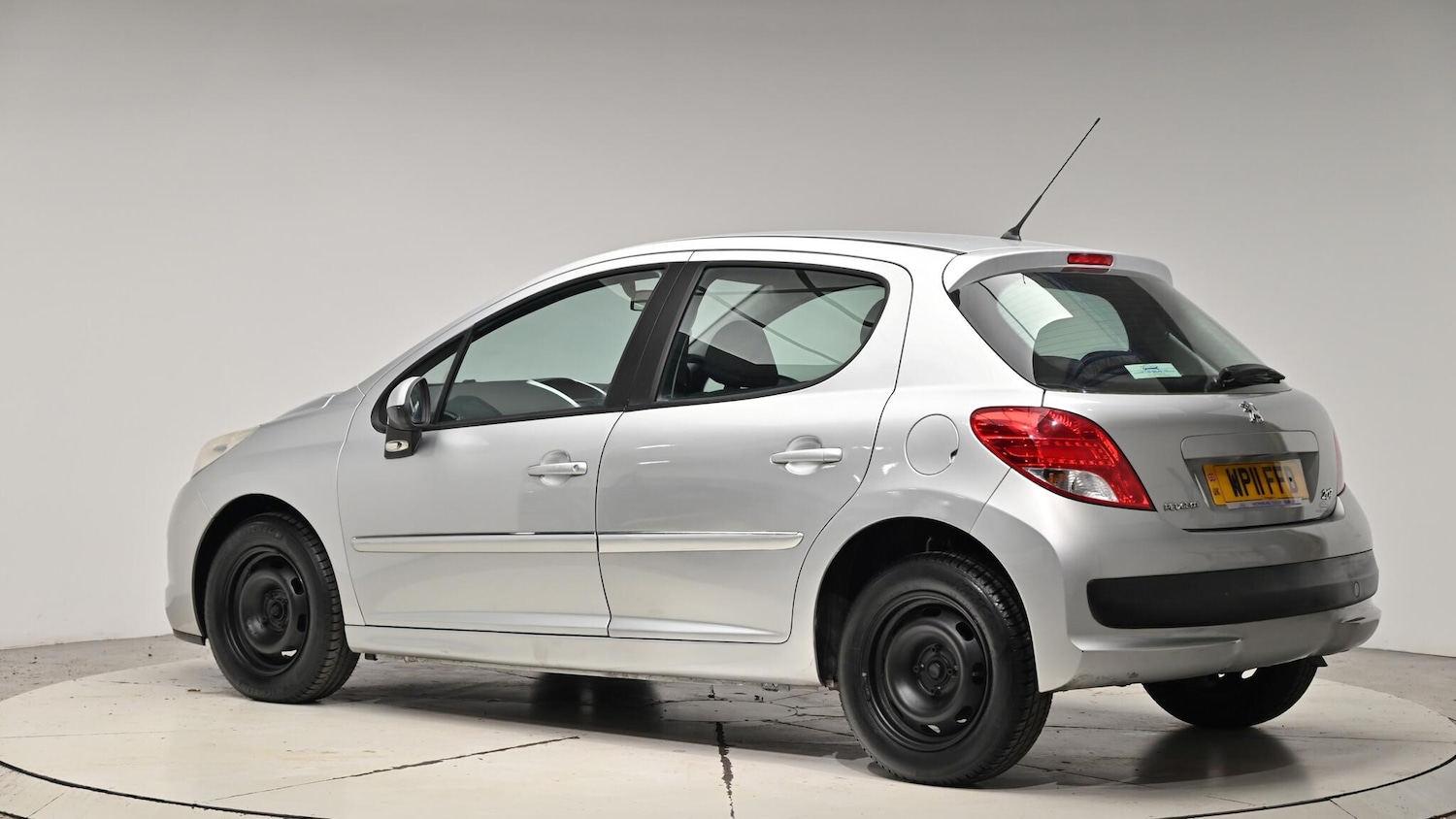 Used Peugeot 207 2011 for sale - 76701929: Photo 24