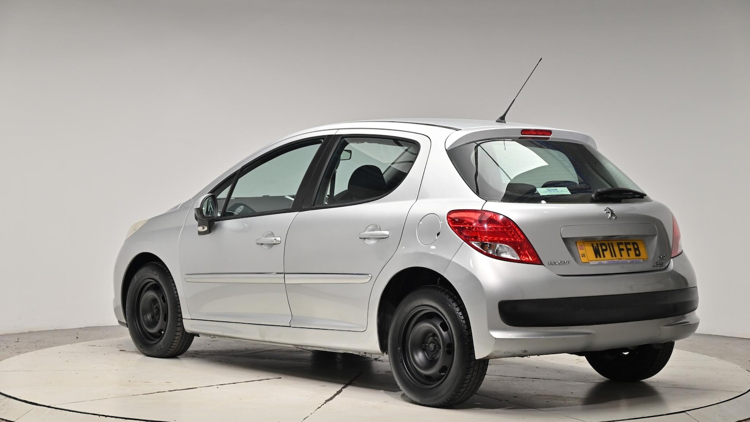 Used Peugeot 207 2011 for sale - 76701929: Photo 25