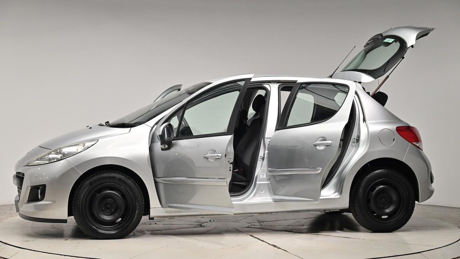 Used Peugeot 207 2011 for sale - 76701929: Photo 55