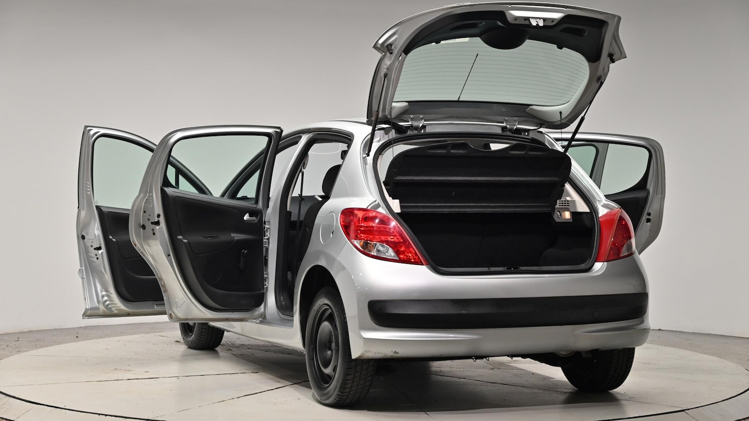 Used Peugeot 207 2011 for sale - 76701929: Photo 63