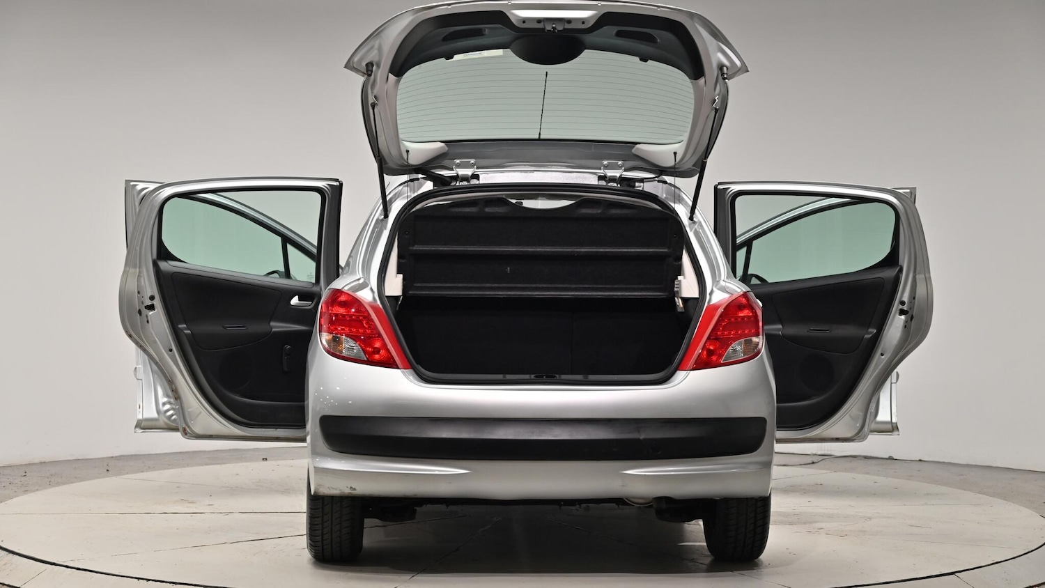 Used Peugeot 207 2011 for sale - 76701929: Photo 65