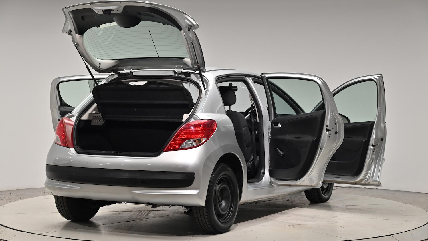 Used Peugeot 207 2011 for sale - 76701929: Photo 68