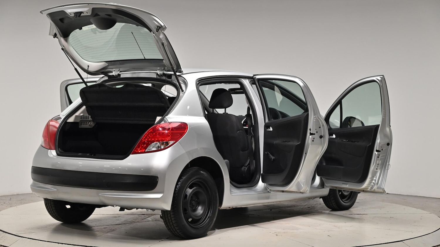 Used Peugeot 207 2011 for sale - 76701929: Photo 69