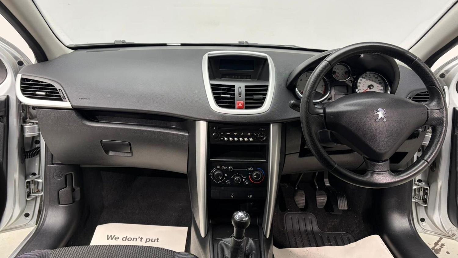 Used Peugeot 207 2011 for sale - 76701929: Photo 81