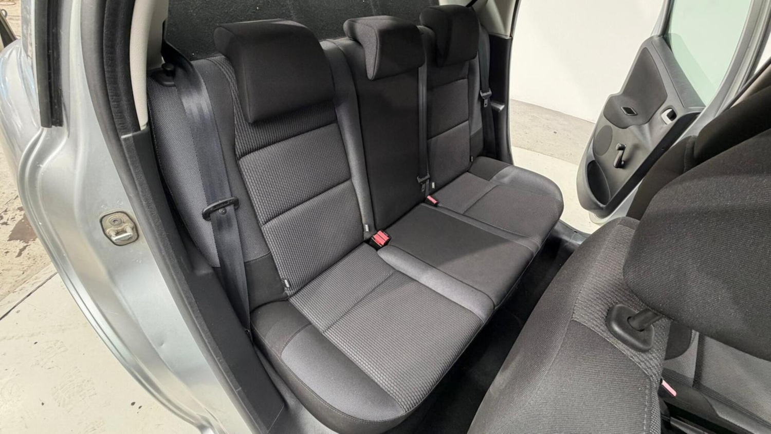 Used Peugeot 207 2011 for sale - 76701929: Photo 84