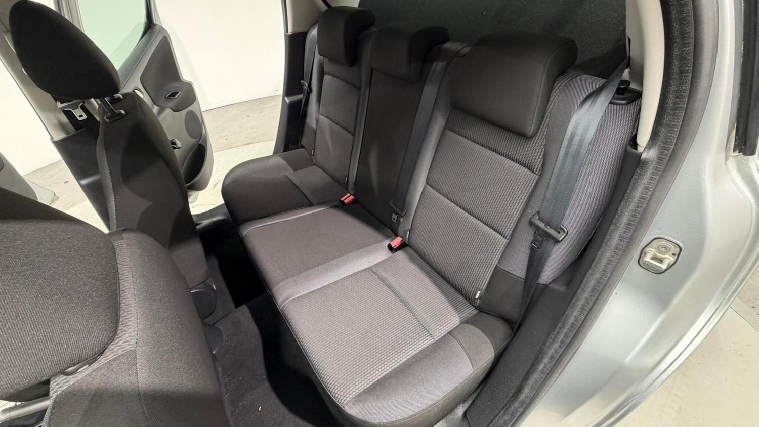 Used Peugeot 207 2011 for sale - 76701929: Photo 85