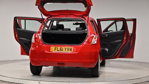 Used Suzuki Swift 2011 for sale - 76239423: Photo 66