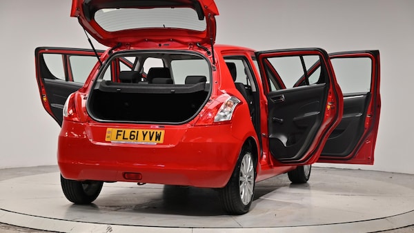 Used Suzuki Swift 2011 for sale - 76239423: Photo 67
