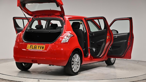 Used Suzuki Swift 2011 for sale - 76239423: Photo 68