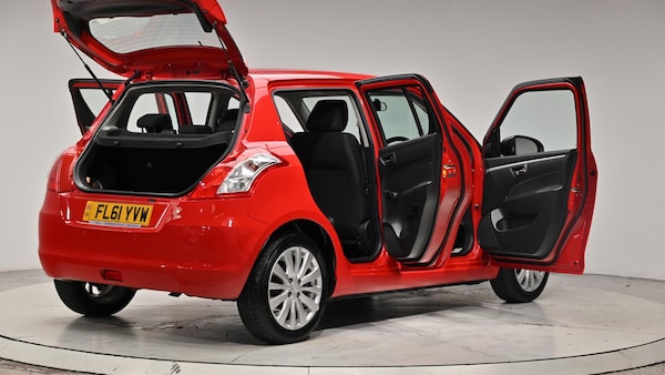 Used Suzuki Swift 2011 for sale - 76239423: Photo 69