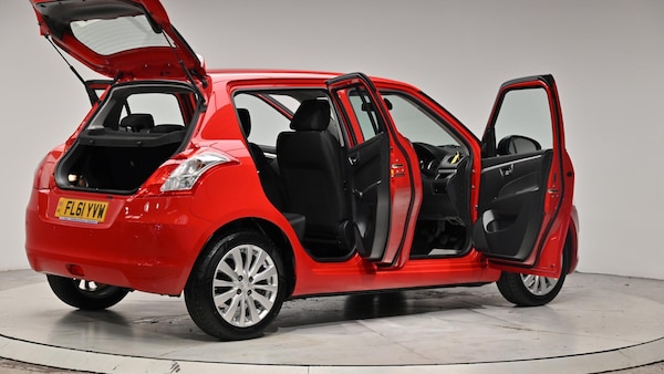 Used Suzuki Swift 2011 for sale - 76239423: Photo 70