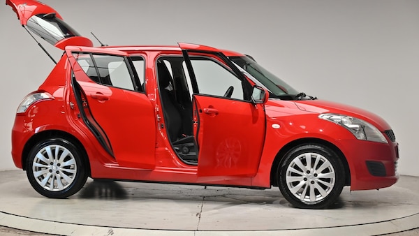 Used Suzuki Swift 2011 for sale - 76239423: Photo 75