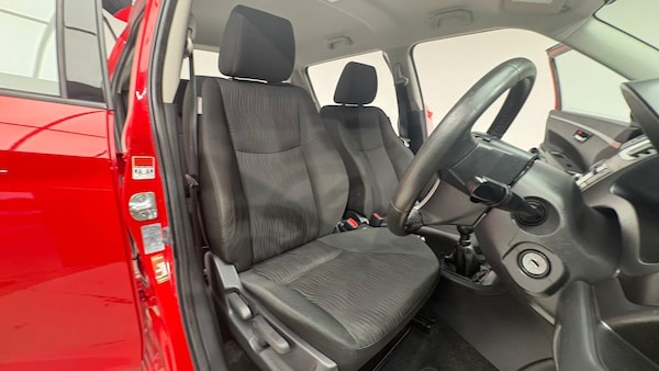 Used Suzuki Swift 2011 for sale - 76239423: Photo 84