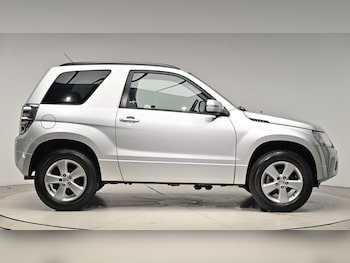 Used Suzuki Grand Vitara 2011 for sale - 76752653: Photo