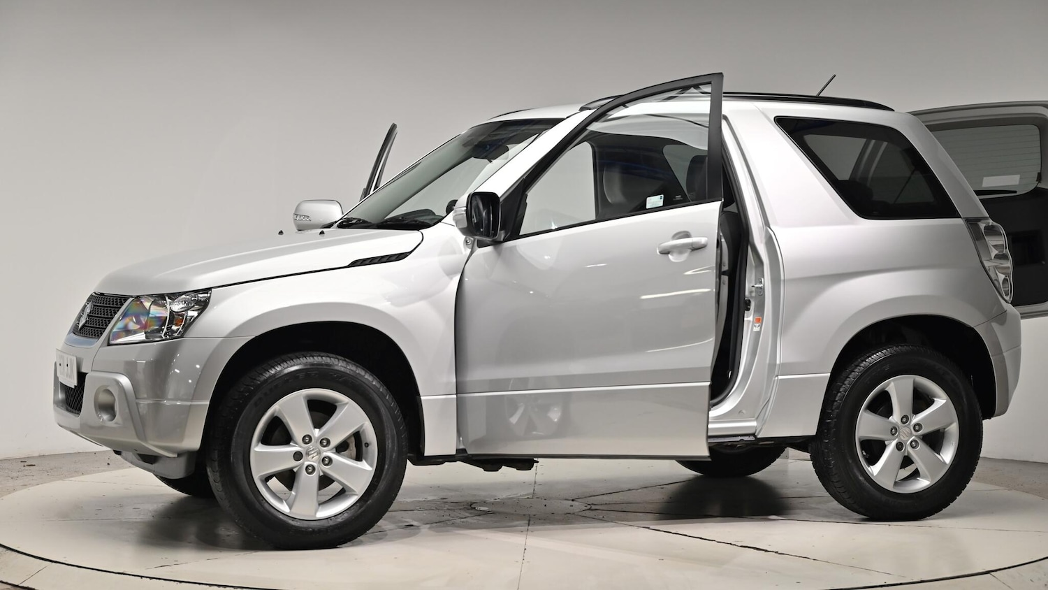 Used Suzuki Grand Vitara 2011 for sale - 76752653: Photo 54