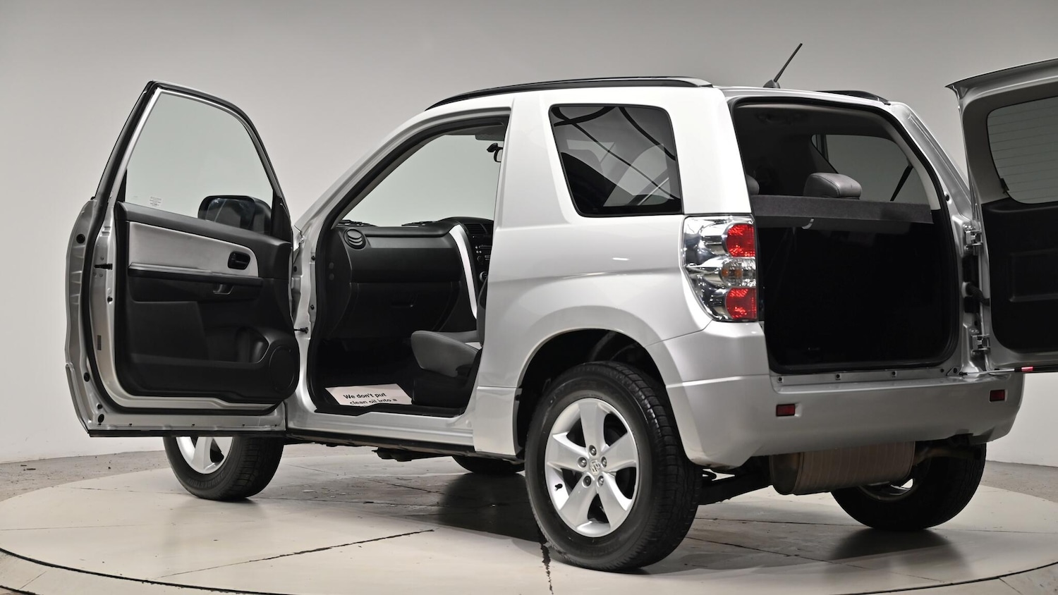 Used Suzuki Grand Vitara 2011 for sale - 76752653: Photo 61