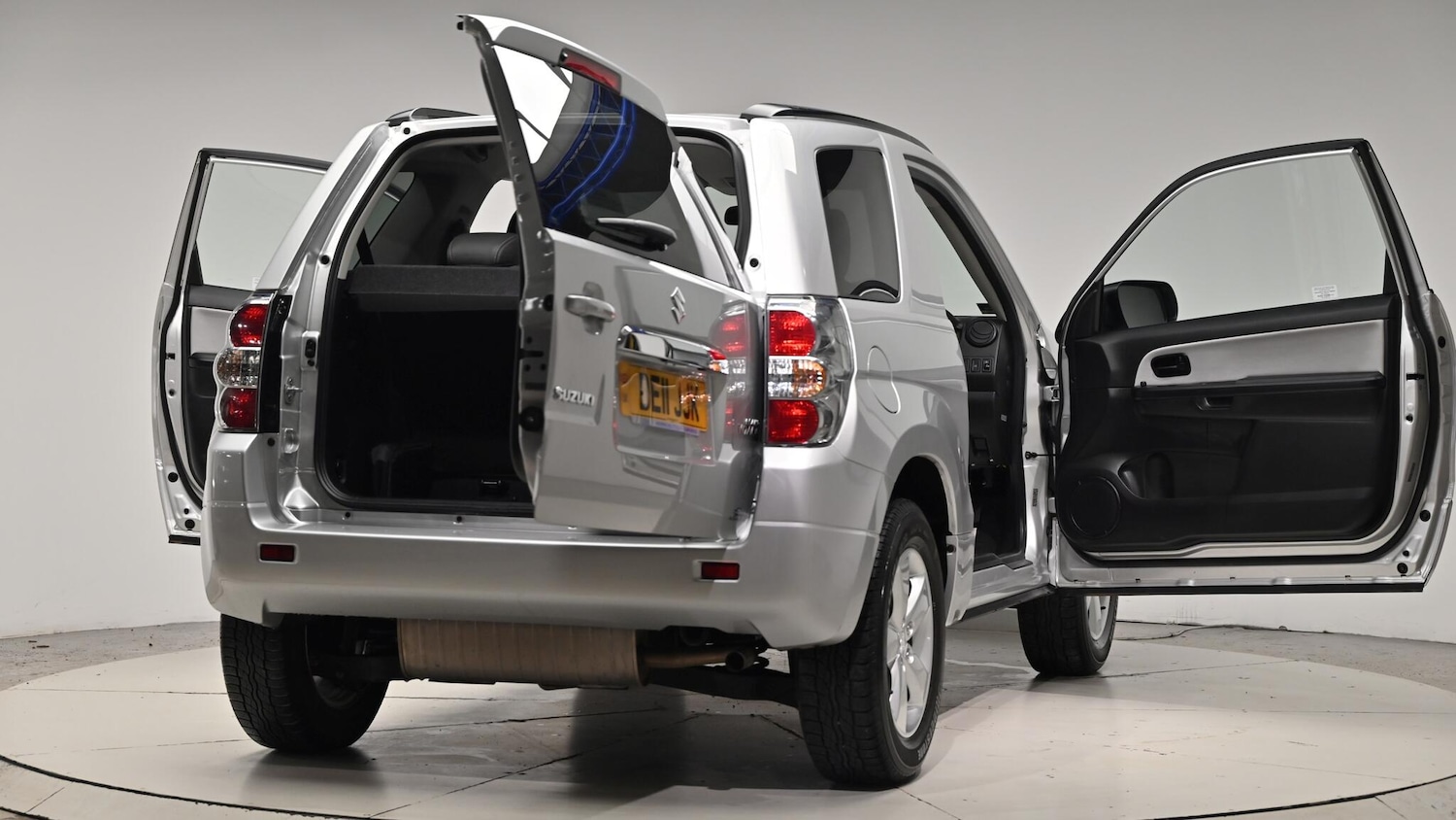 Used Suzuki Grand Vitara 2011 for sale - 76752653: Photo 67