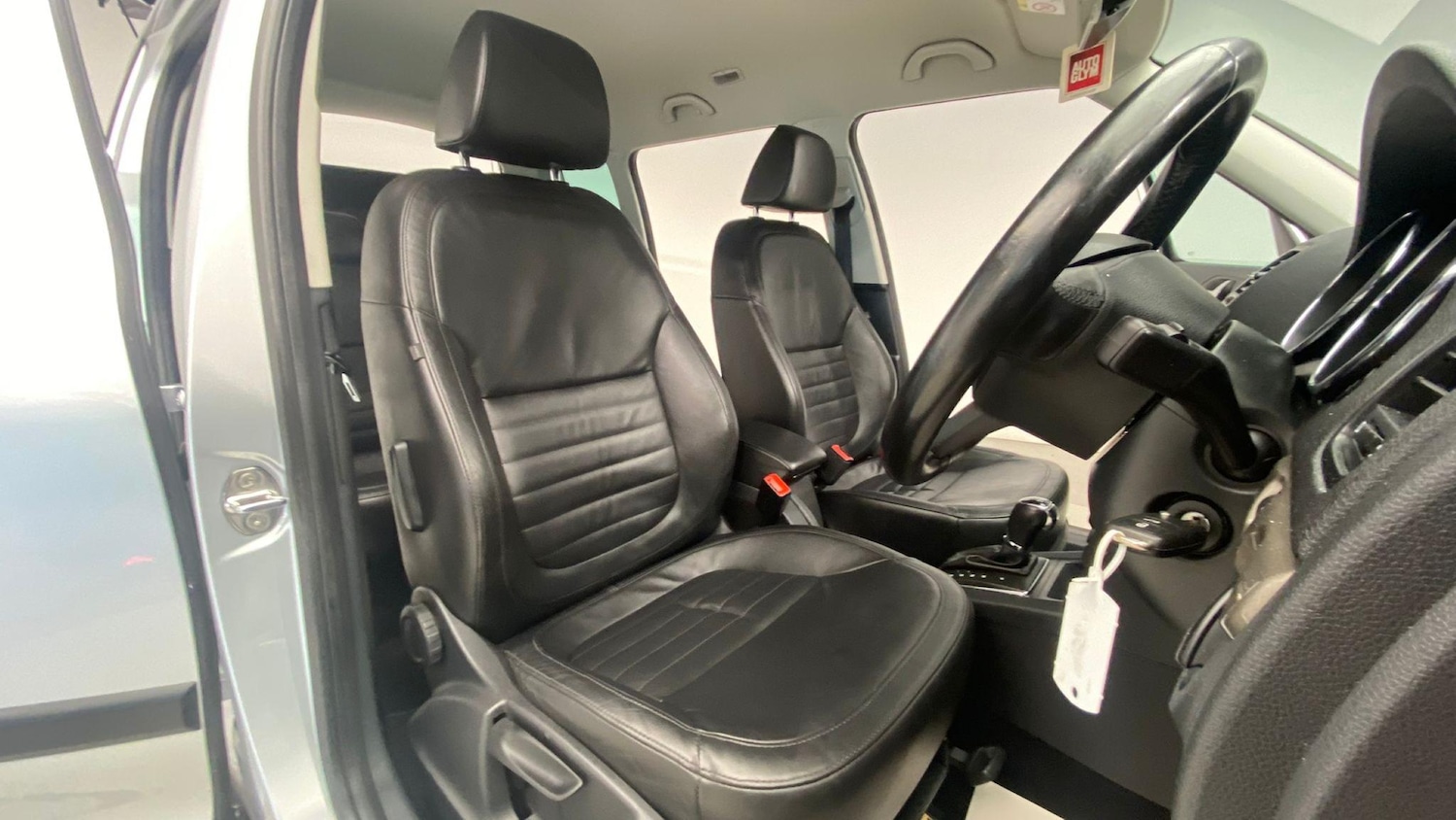 Vehicle 83