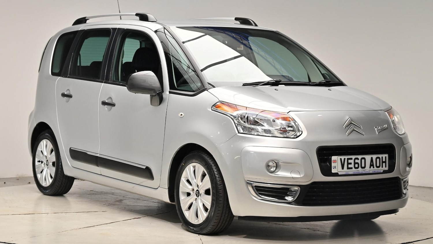 Vehicle 1