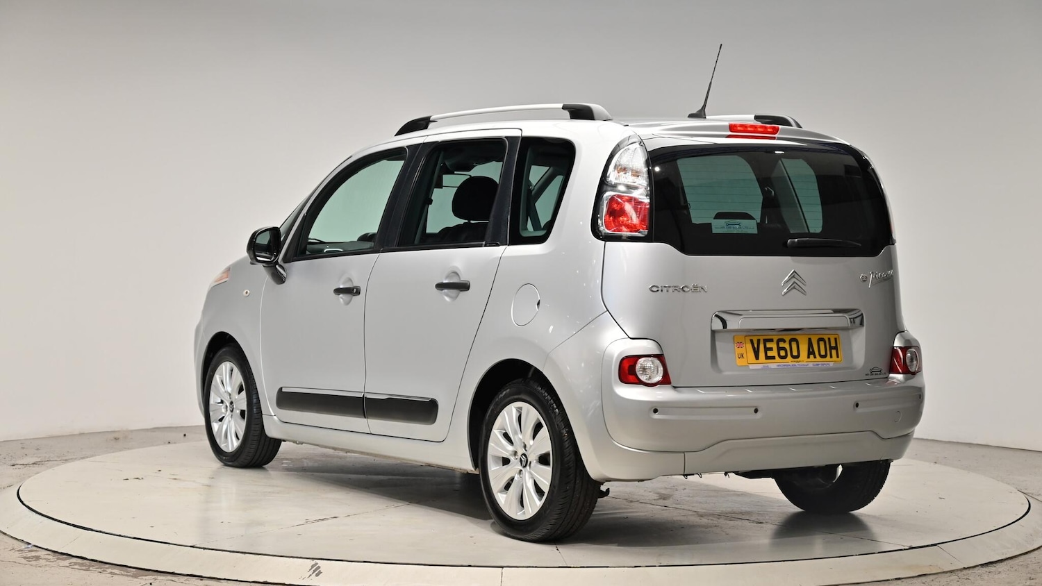 Vehicle 26