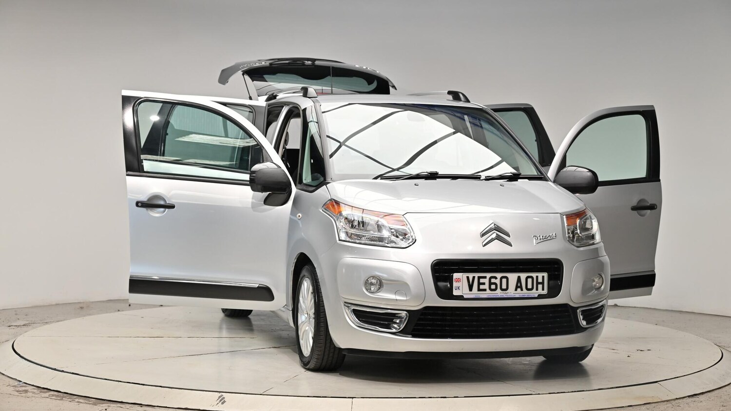Vehicle 46