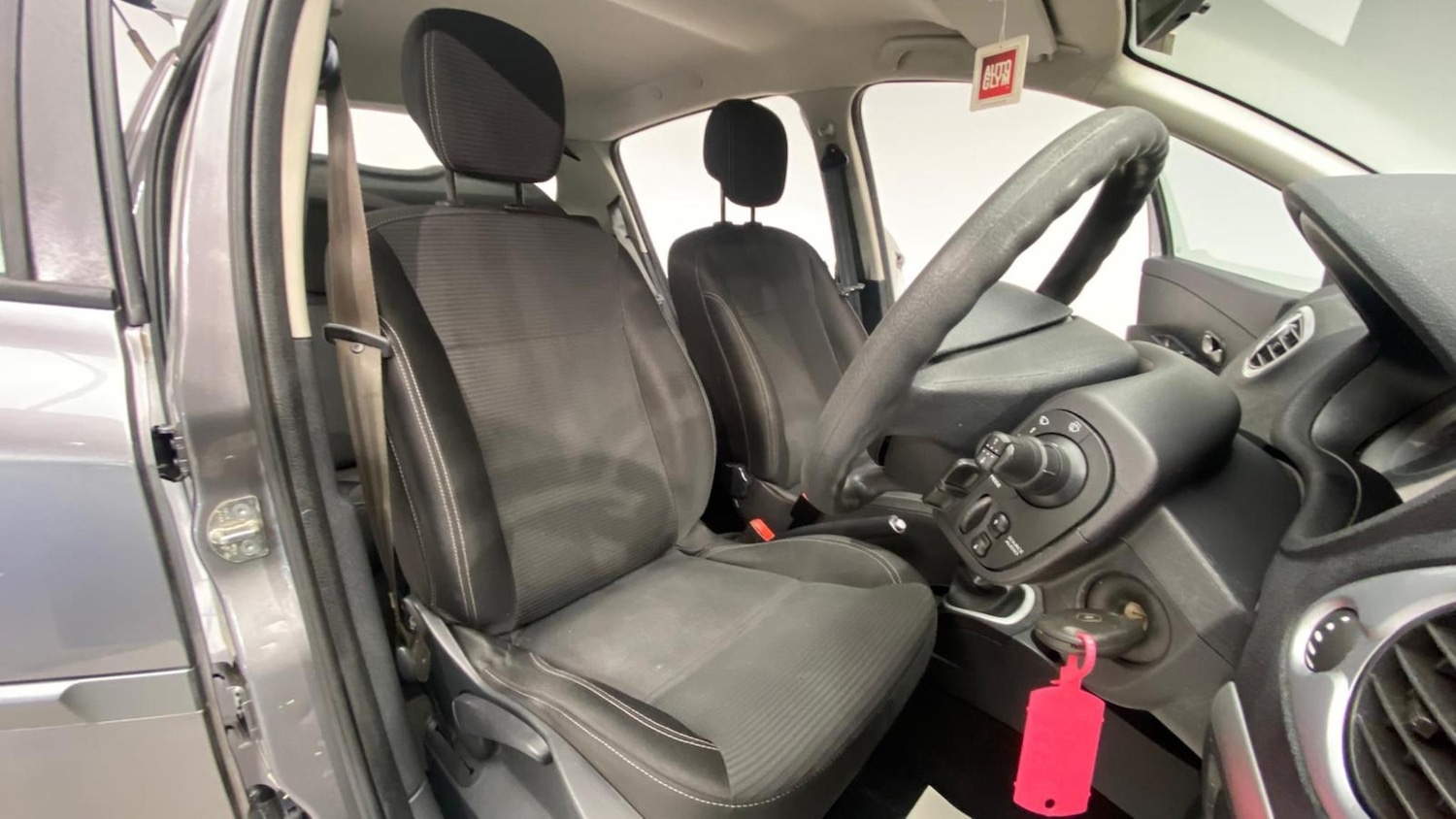 Vehicle 84