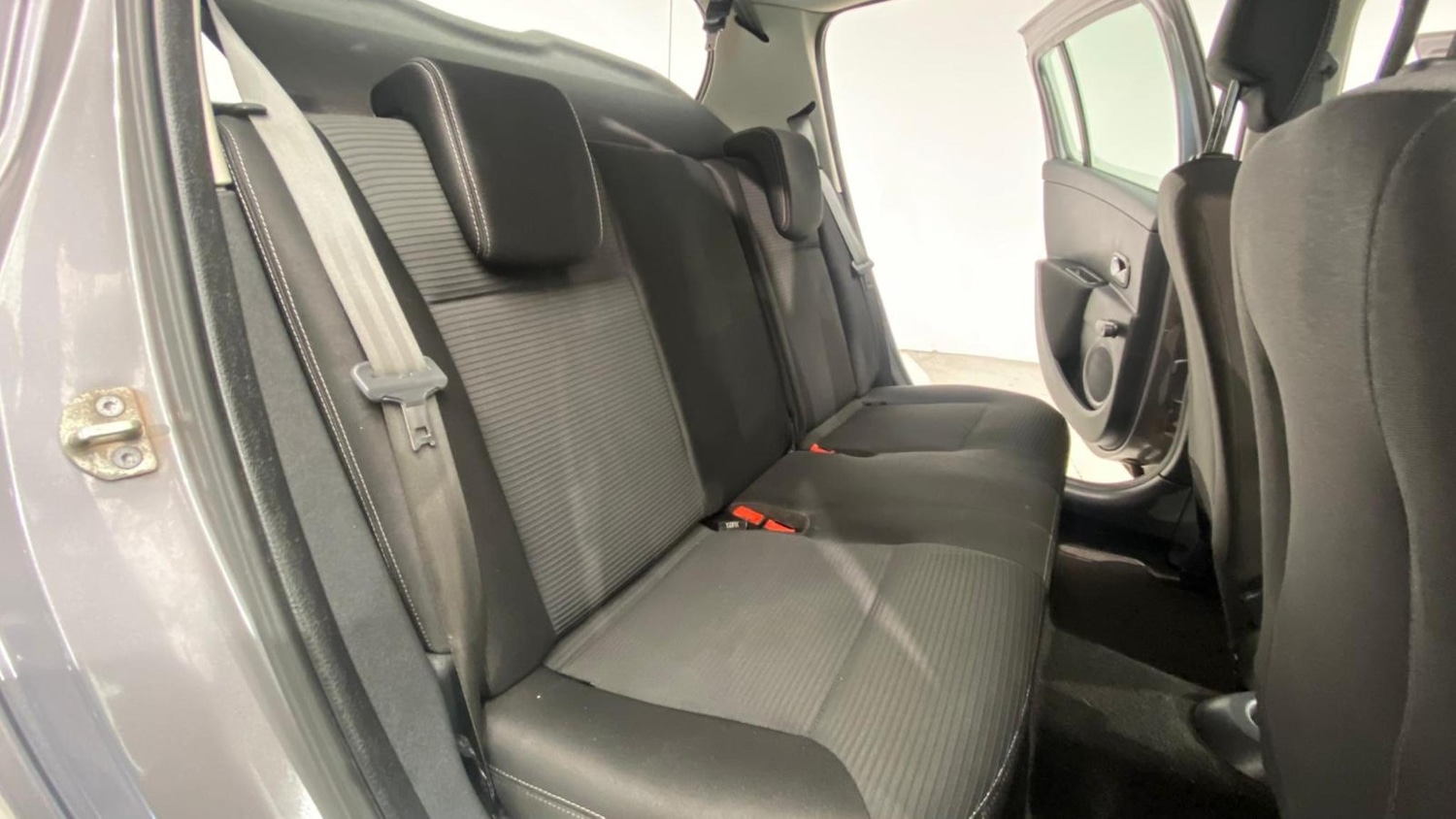 Vehicle 85