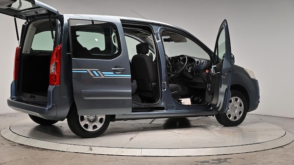 Used Peugeot Partner Tepee 2012 for sale - 76269801: Photo 71