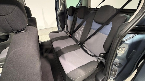 Used Peugeot Partner Tepee 2012 for sale - 76269801: Photo 85