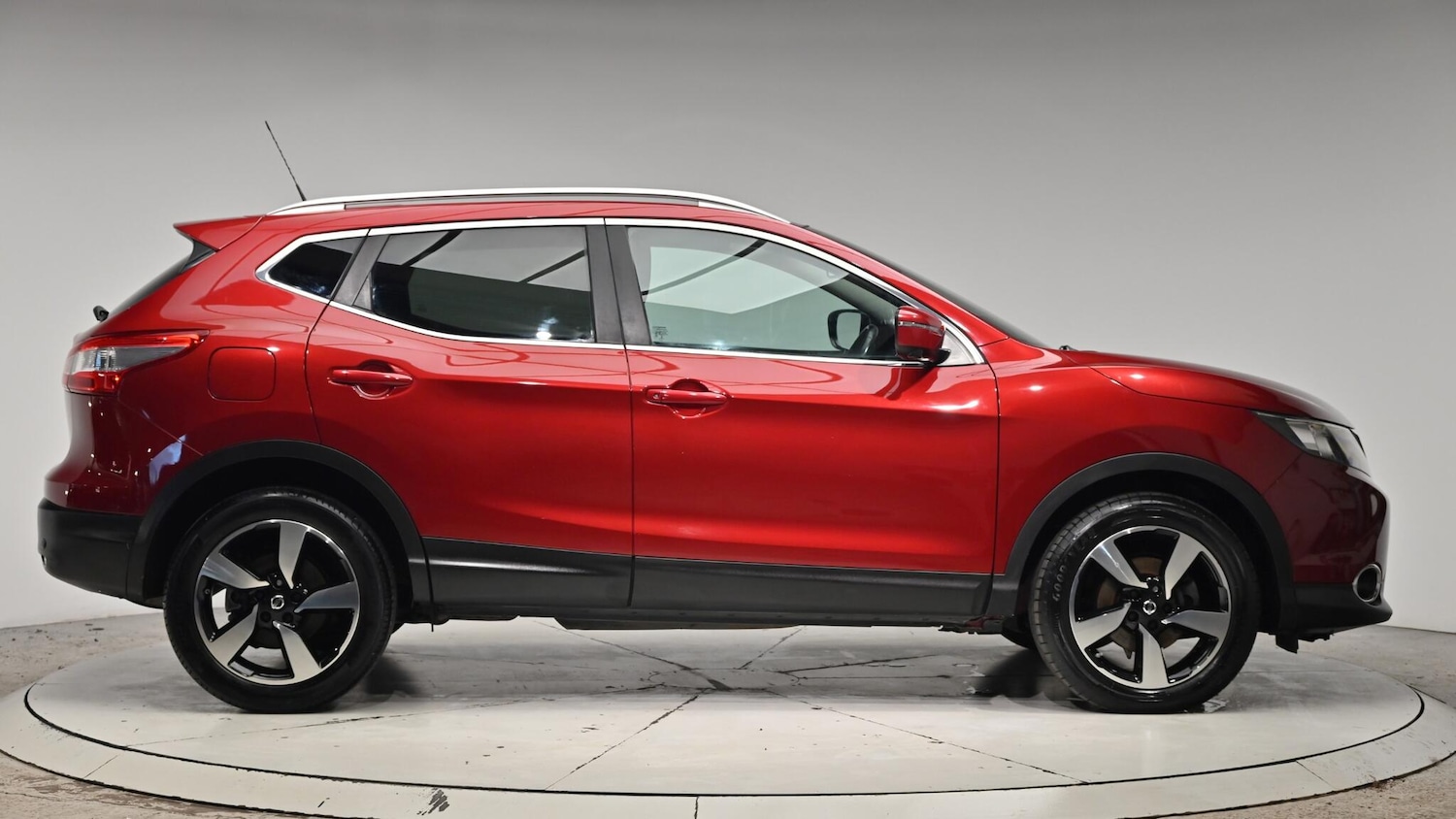 Used Nissan Qashqai 2015 for sale - 76801866: Photo 4