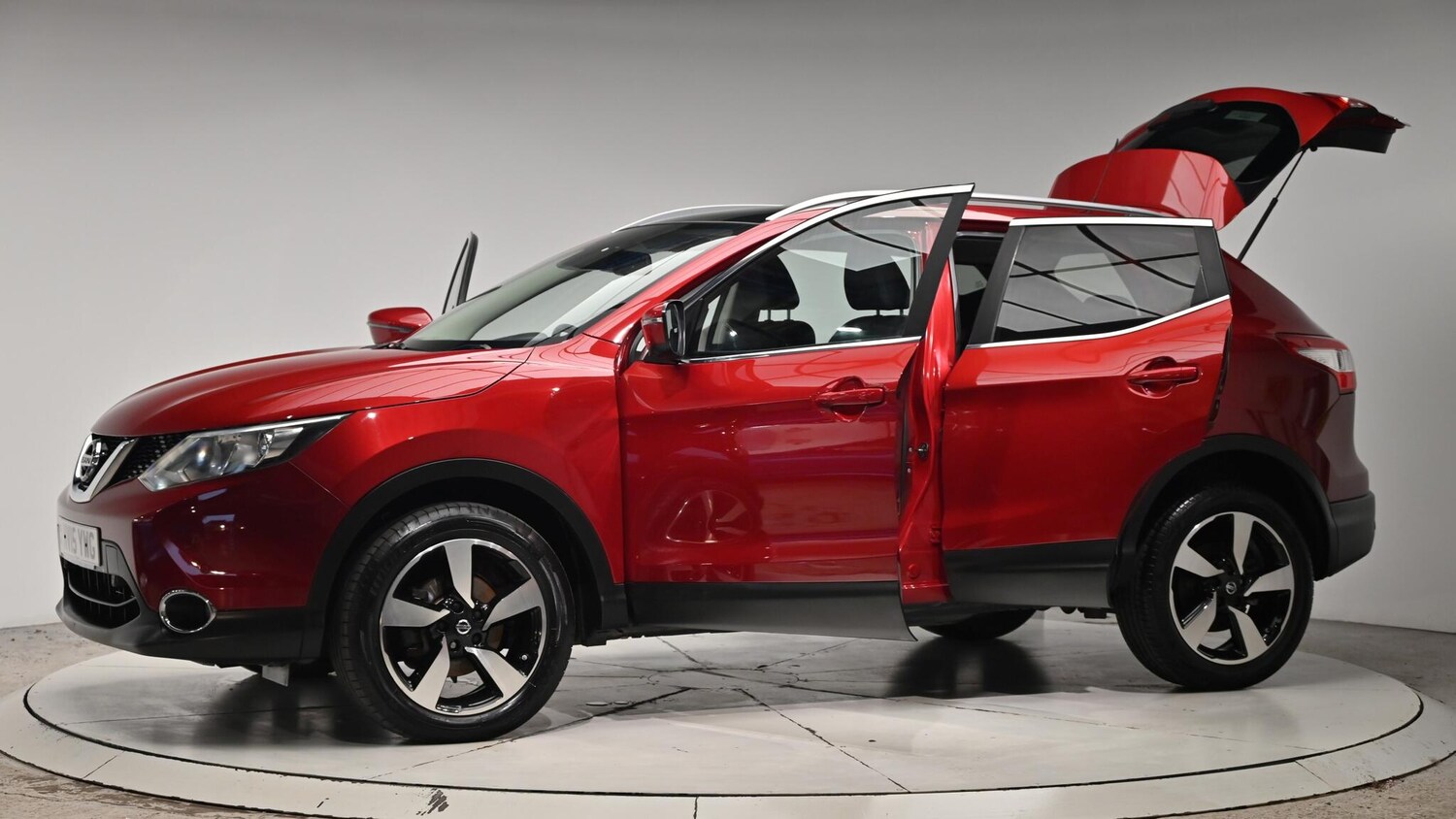 Used Nissan Qashqai 2015 for sale - 76801866: Photo 54