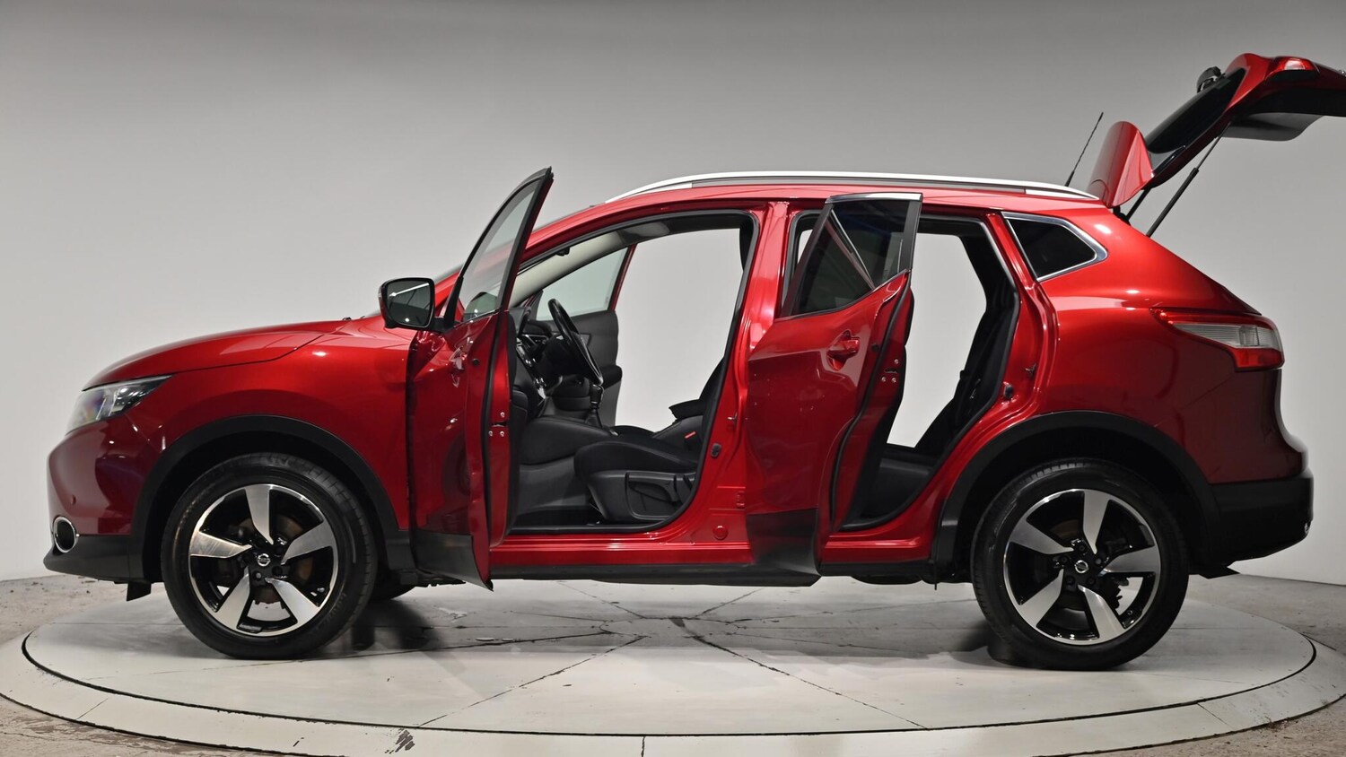 Used Nissan Qashqai 2015 for sale - 76801866: Photo 57